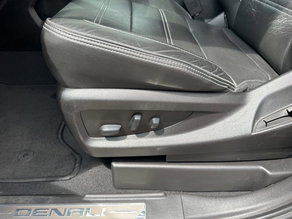 Used 2018 GMC Sierra 1500 Denali w/ Denali Ultimate Package AWD/4WD image 13