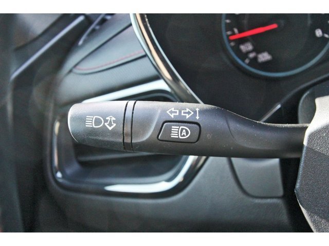 Used 2023 Chevrolet Equinox RS w/ RS Leather Package FWD image 18
