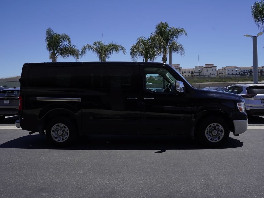 Used 2020 Nissan NV 3500 SL RWD image 3