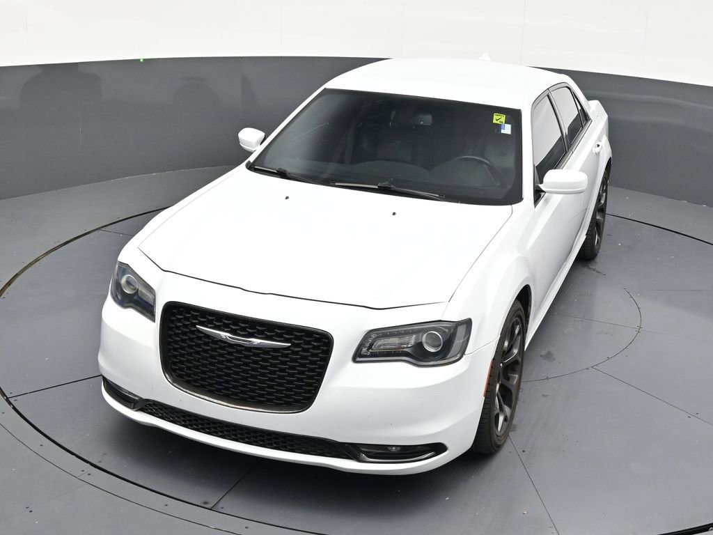 Used 2020 Chrysler 300 S RWD image 19