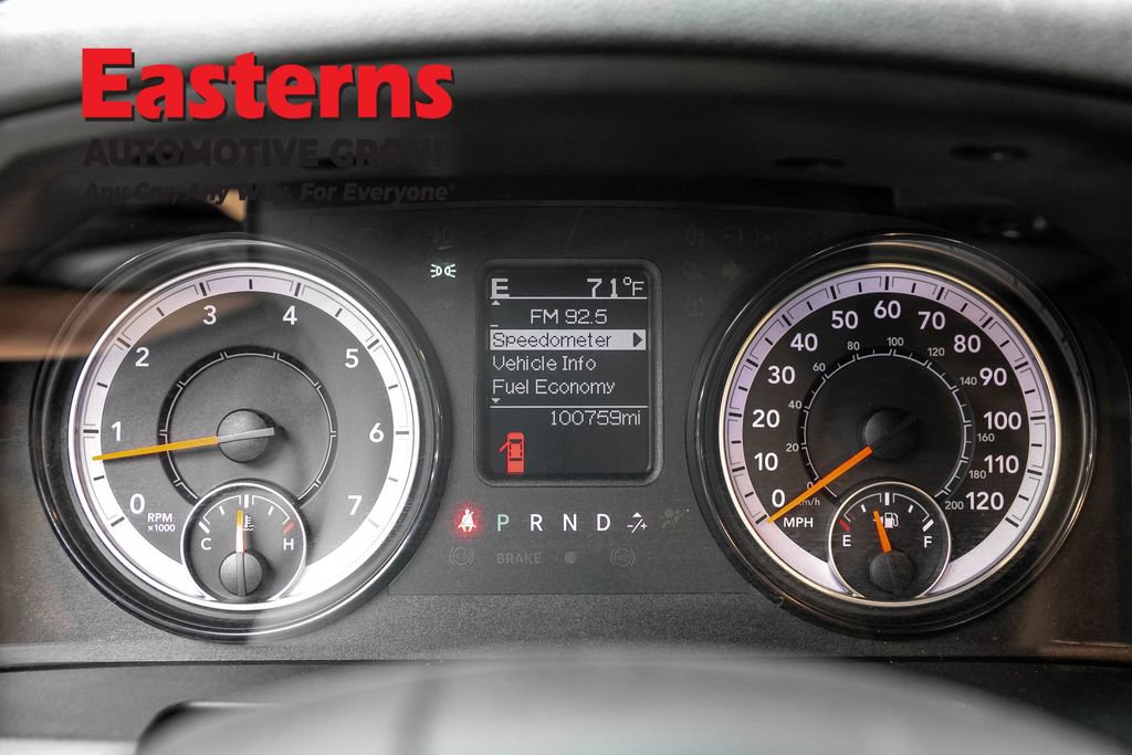 Used 2023 RAM 1500 Tradesman w/ Chrome Appearance Group RWD image 18