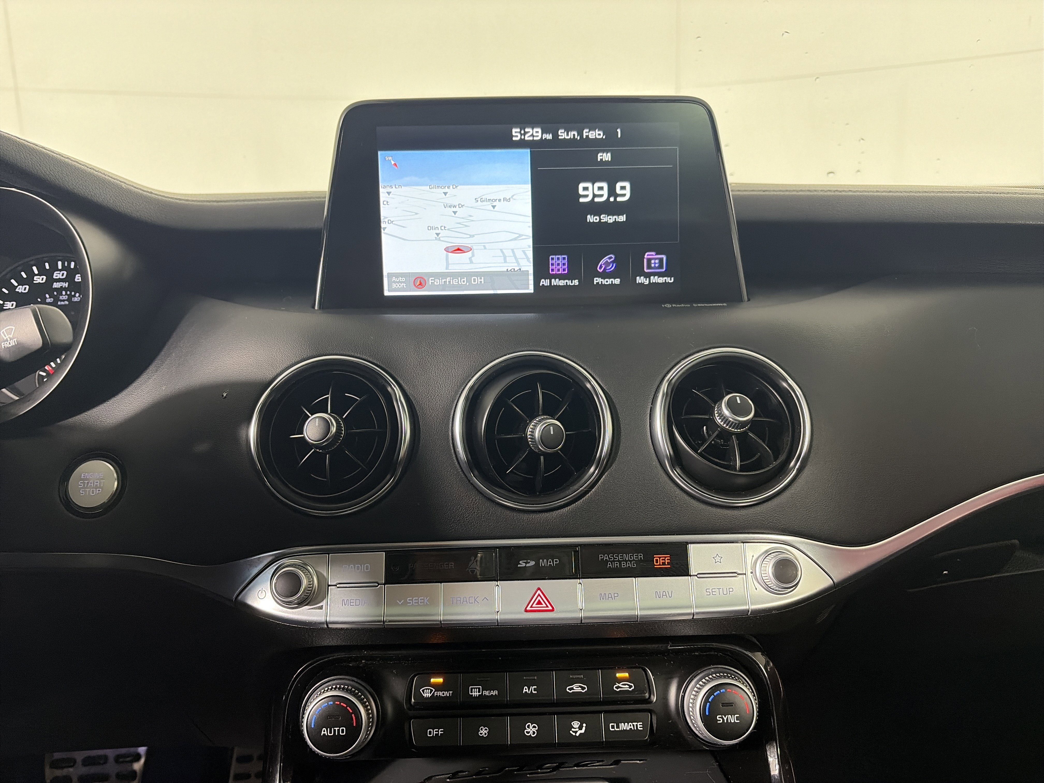 Used 2019 Kia Stinger GT2 image 29