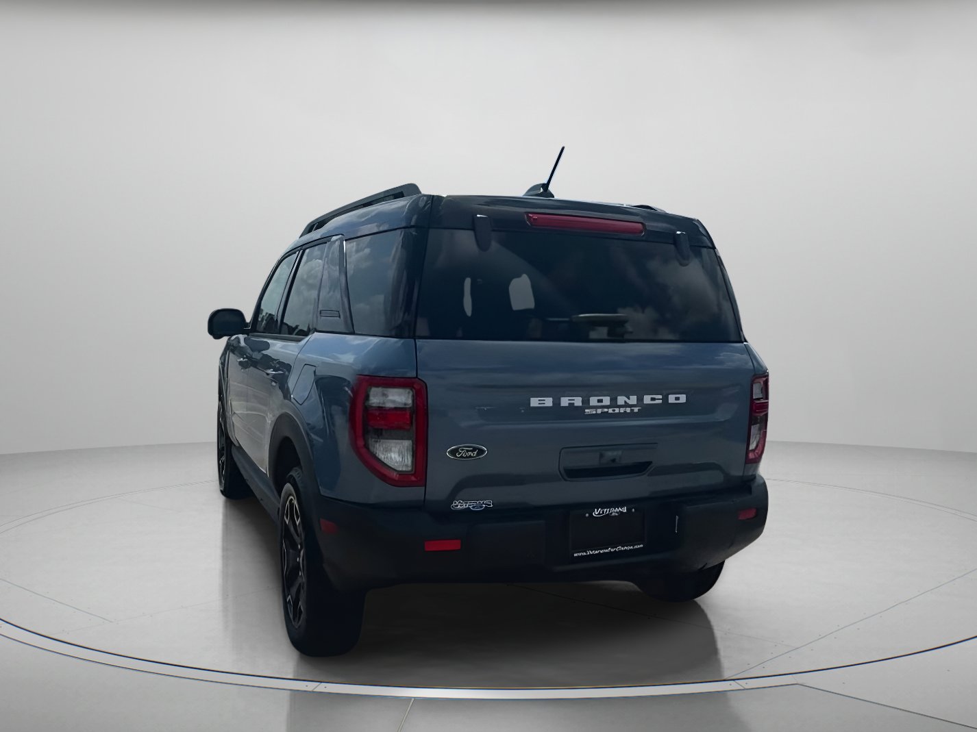 New 2025 Ford Bronco Sport Outer Banks w/ Outer Banks Tech Package+ AWD/4WD image 28