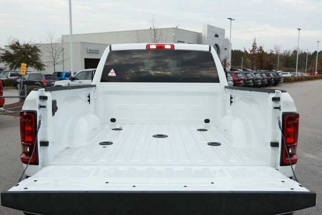 New 2026 RAM 2500 Warlock AWD/4WD image 8