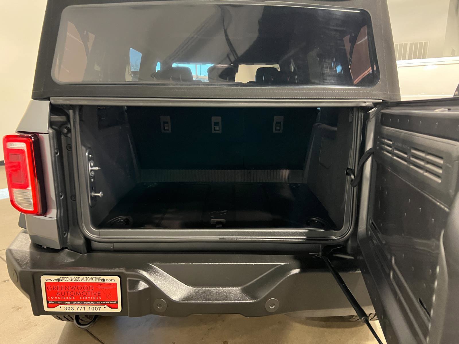 Used 2024 Ford Bronco Big Bend image 30