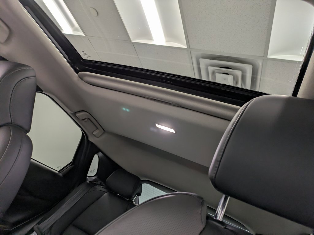 Used 2020 MAZDA CX-30 AWD w/ Premium Package image 21