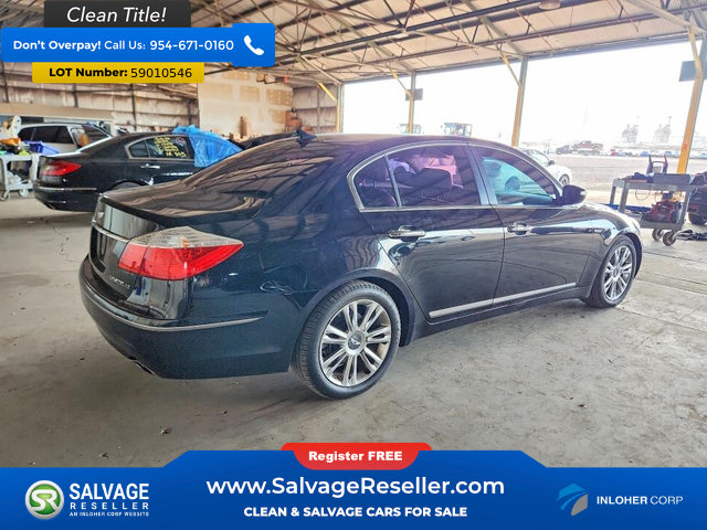 Used 2011 Hyundai Genesis 4.6 RWD image 4