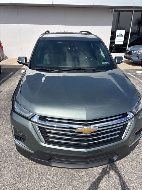 Used 2022 Chevrolet Traverse LT w/ LPO, Floor Liner Package image 3