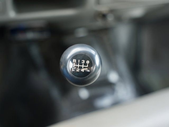 Used 2004 Ford F450 XL image 19