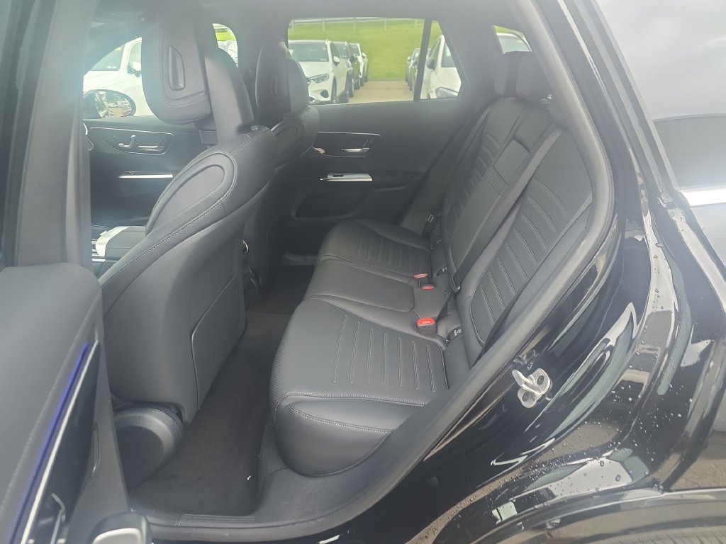 New 2026 Mercedes-Benz GLC 300 4MATIC image 24
