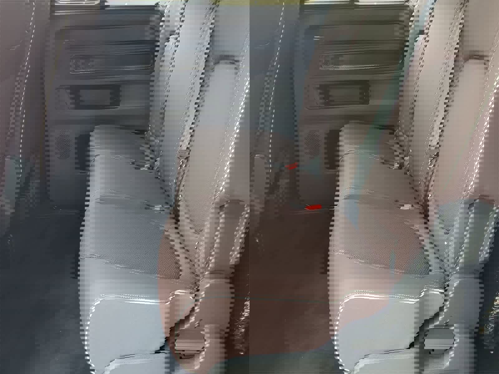 New 2025 Volkswagen ID. Buzz Pro S image 19