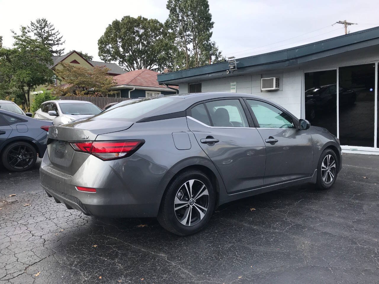 Used 2022 Nissan Sentra SV w/ Trunk Package FWD image 7