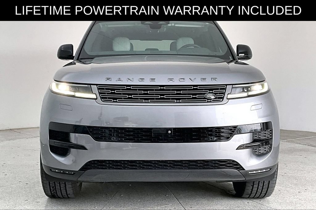 Used 2024 Land Rover Range Rover Sport SE AWD/4WD image 4
