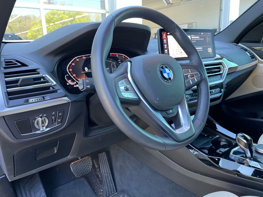 Used 2024 BMW X3 xDrive30i w/ Premium Package AWD/4WD image 10