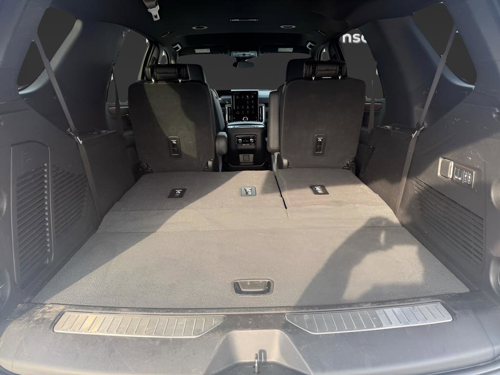 Used 2025 GMC Yukon Denali image 14