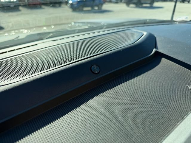 Used 2022 Ford F150 Lightning Platinum image 47