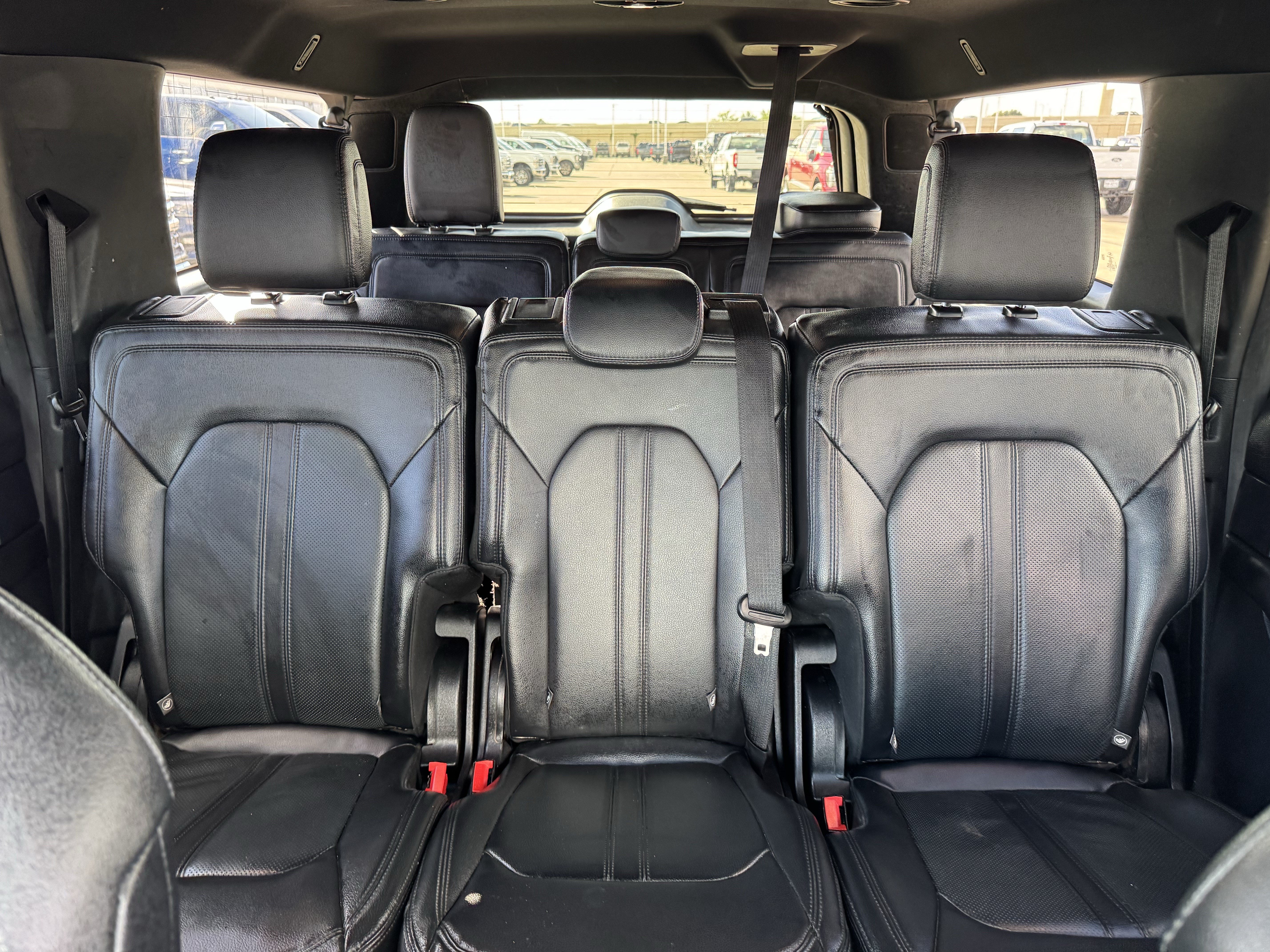 Used 2021 Ford Expedition Max Limited RWD image 24