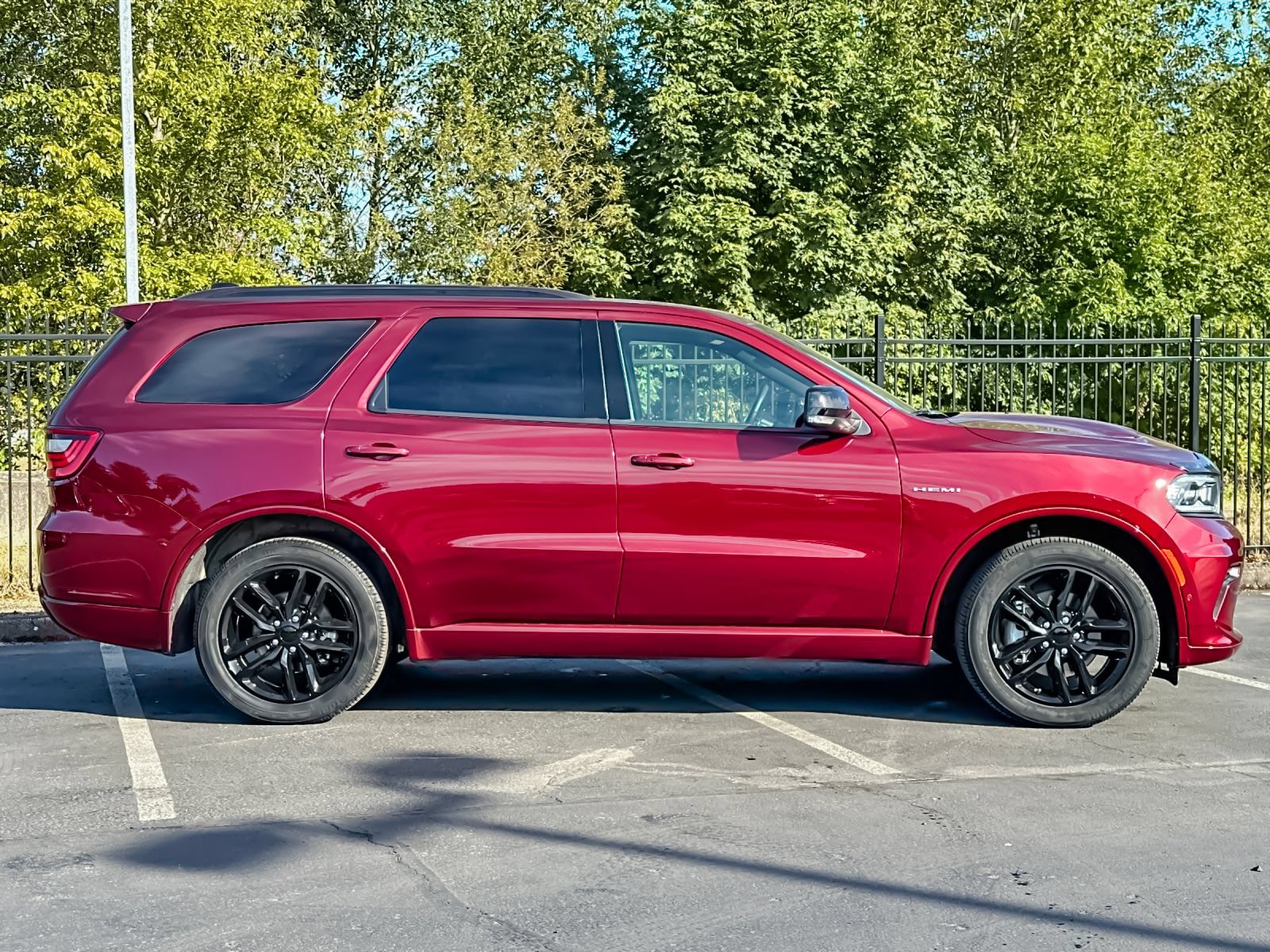 Used 2025 Dodge Durango R/T AWD/4WD image 2
