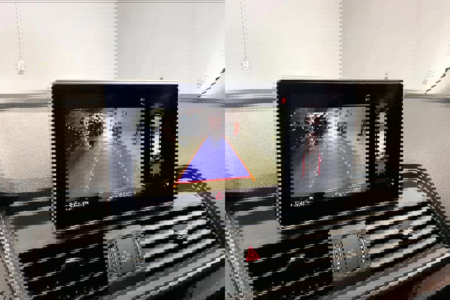 Used 2018 Audi Q5 2.0T Premium Plus w/ Premium Plus Package image 22