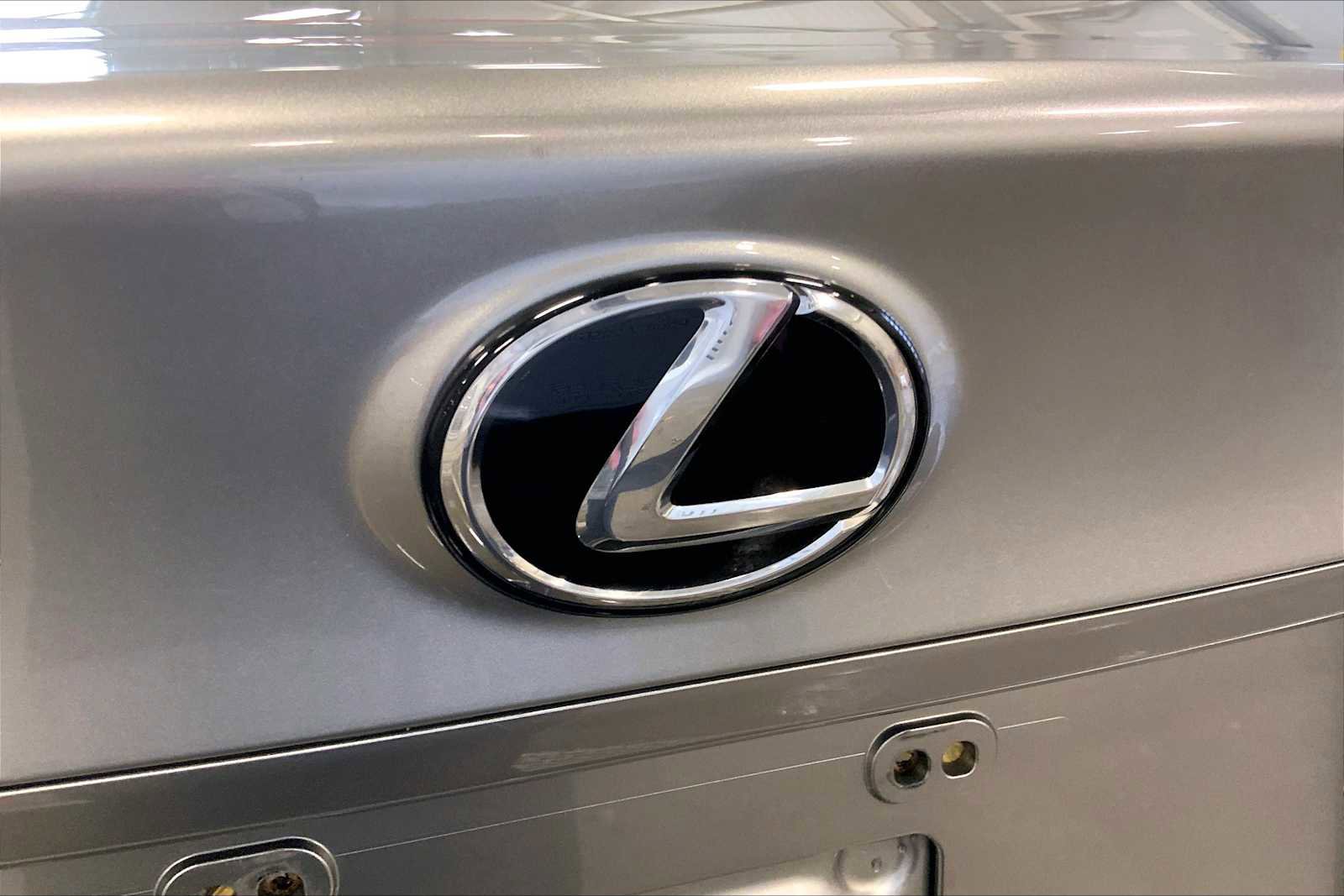 Used 2022 Lexus RC 300 w/ Navigation Package image 33