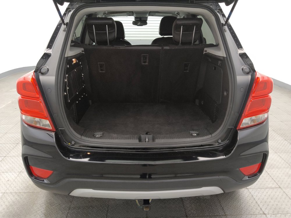 Used 2020 Chevrolet Trax LT w/ LT Convenience Package FWD image 29