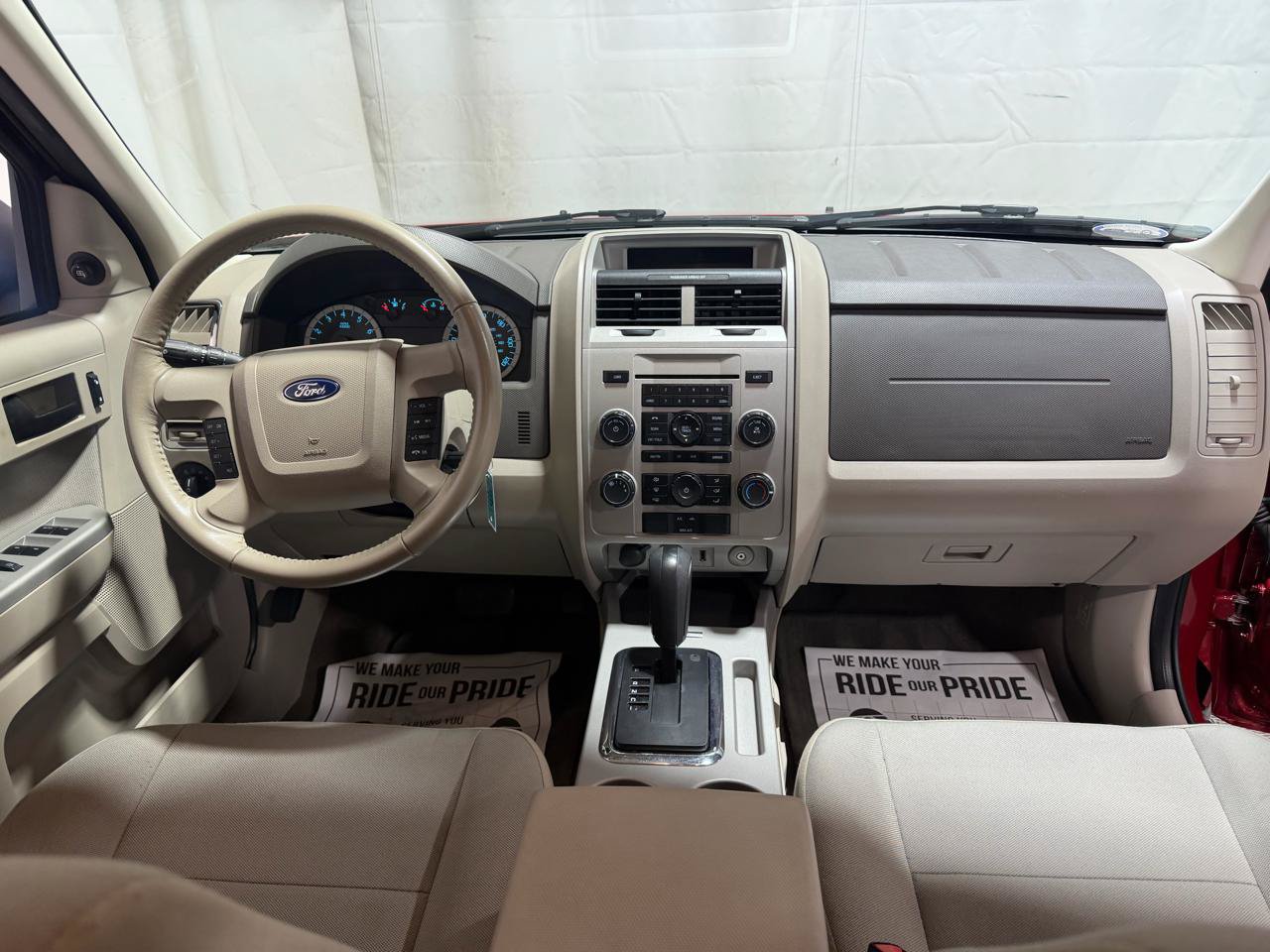 Used 2010 Ford Escape XLT AWD/4WD image 17