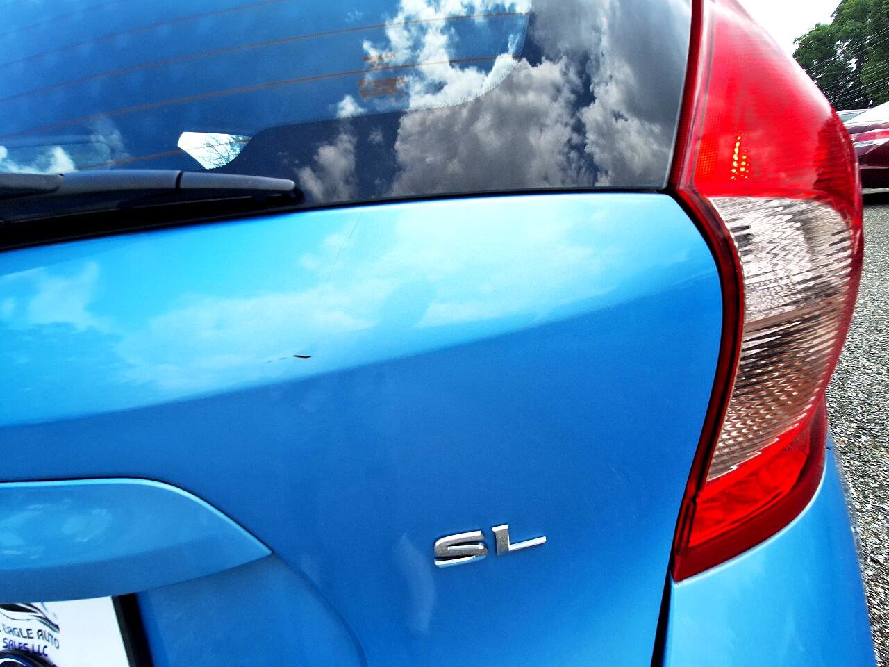 Used 2014 Nissan Versa Note SV w/ SL Package FWD image 16