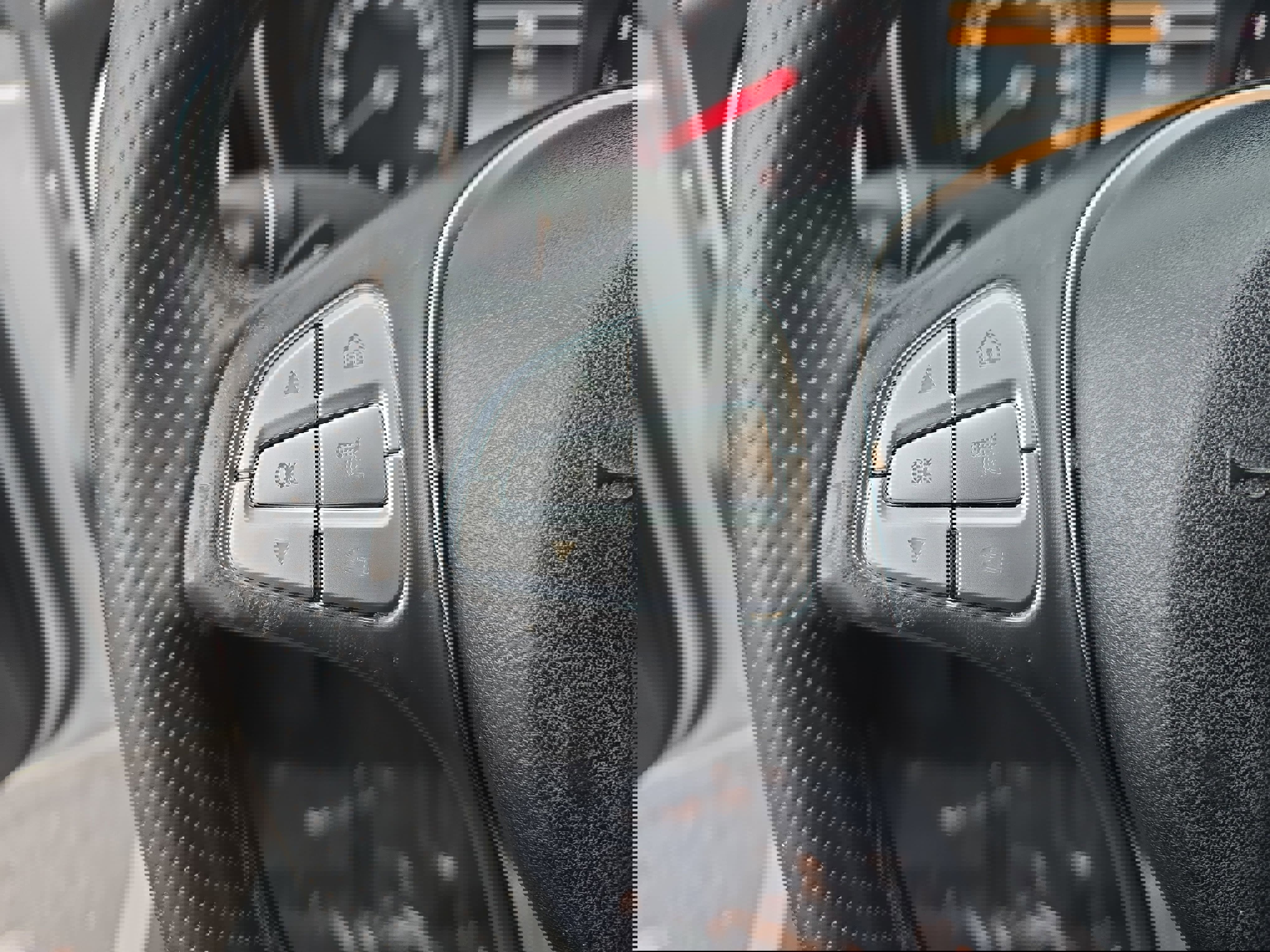 Used 2015 Mercedes-Benz C 300 4MATIC Sedan image 16