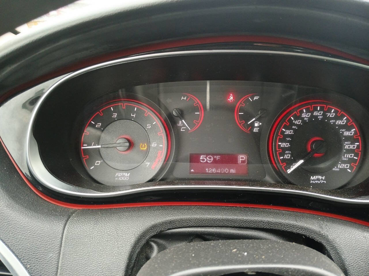 Used 2015 Dodge Dart SXT image 18