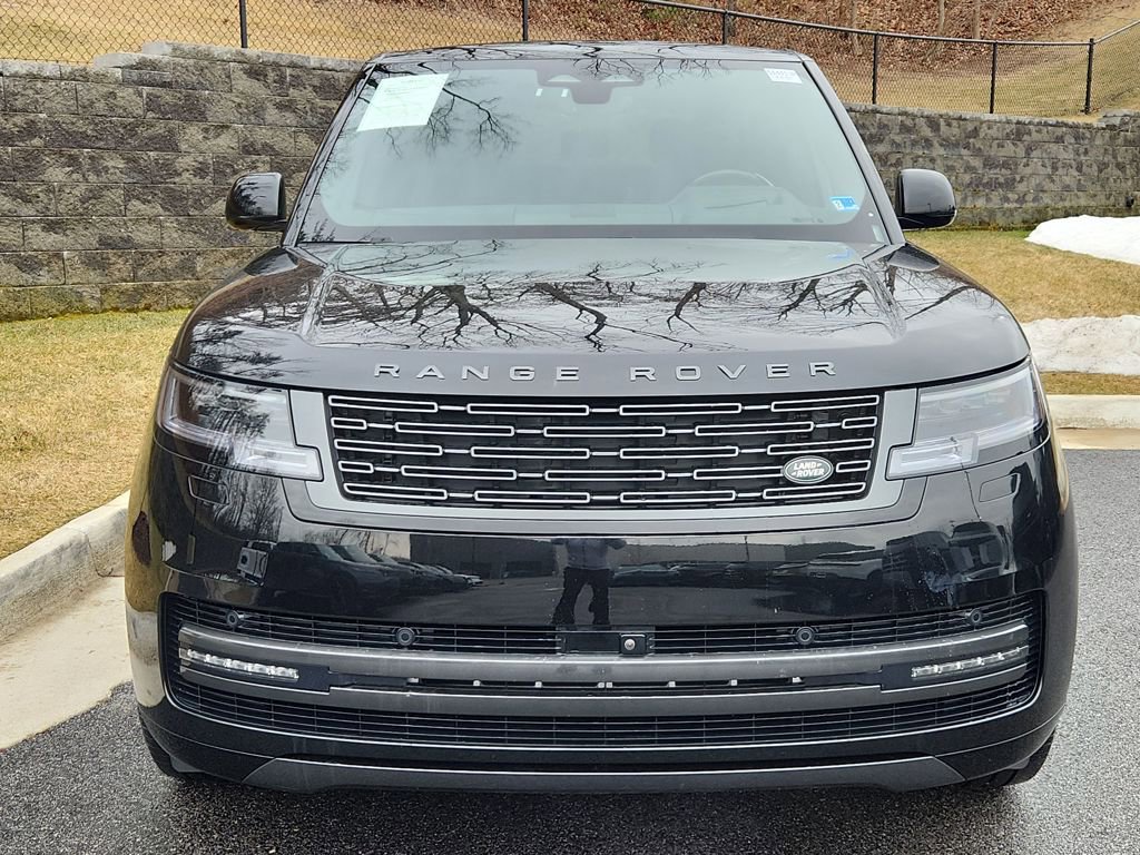 Used 2025 Land Rover Range Rover SE image 8