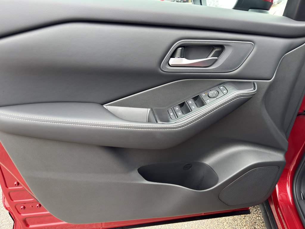 New 2026 Nissan Rogue SV AWD/4WD image 13