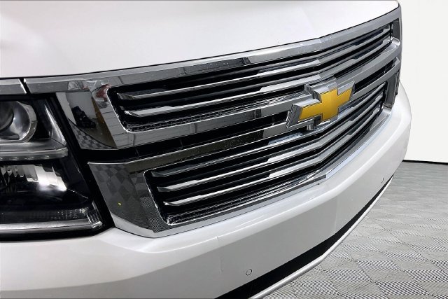 Used 2017 Chevrolet Tahoe Premier AWD/4WD image 31
