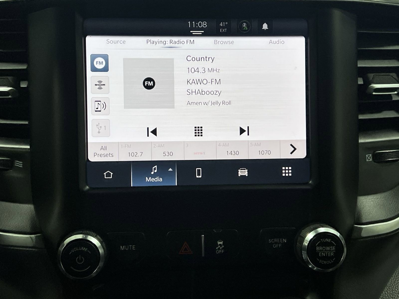 Used 2024 RAM 3500 Big Horn image 16