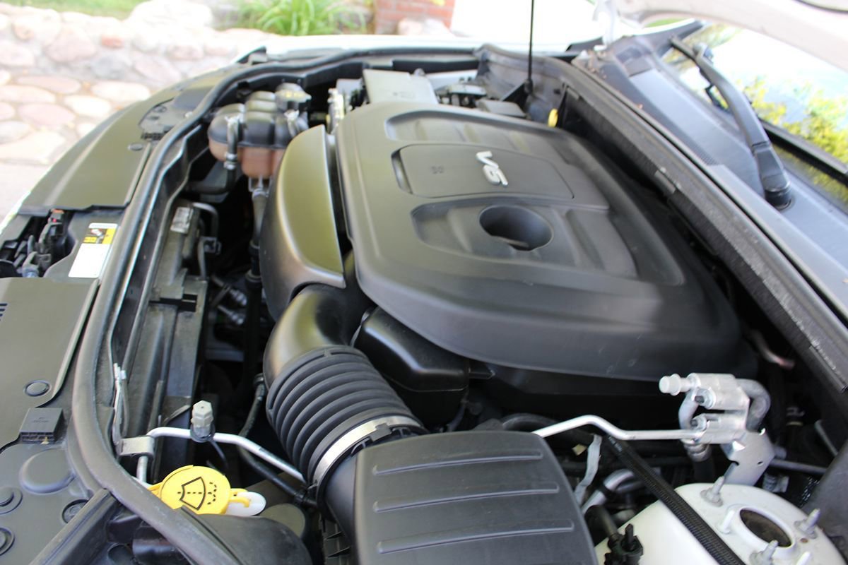 Used 2017 Jeep Grand Cherokee Limited RWD image 45