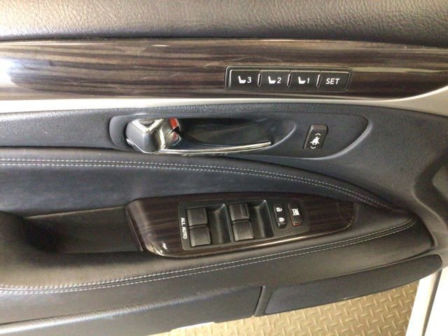 Used 2016 Lexus LS 460 AWD w/ Comfort Package image 17