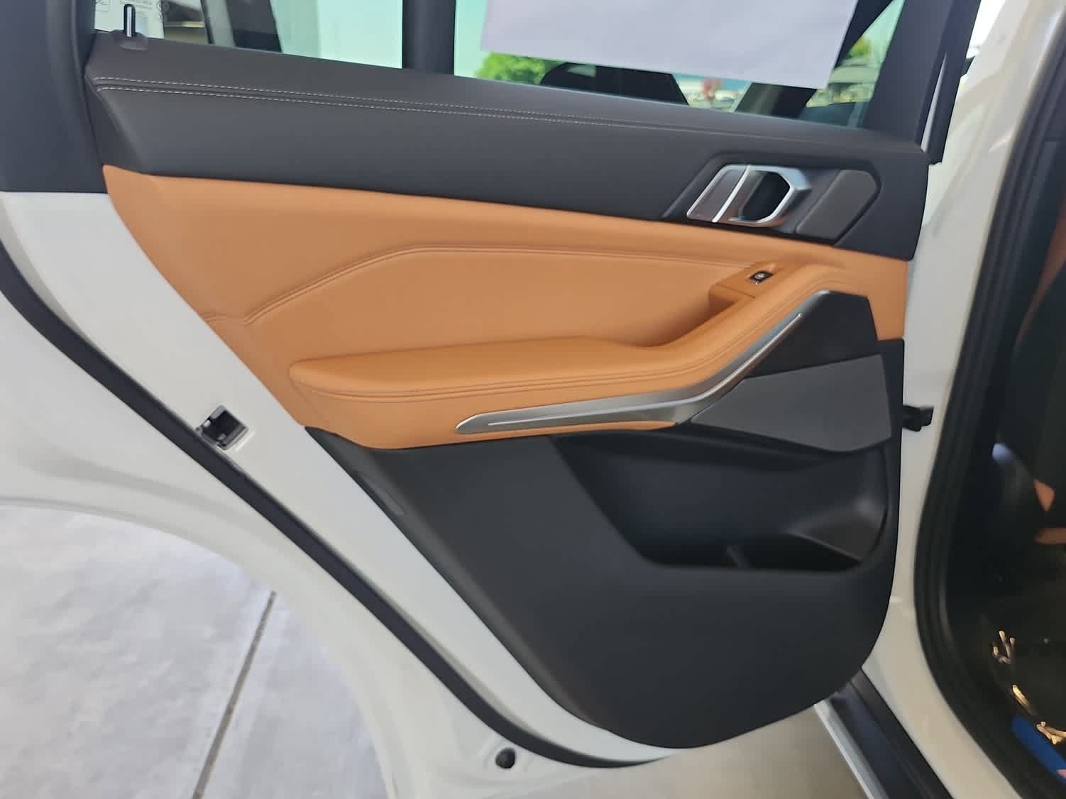 New 2026 BMW X5 sDrive40i w/ Premium Package RWD image 14