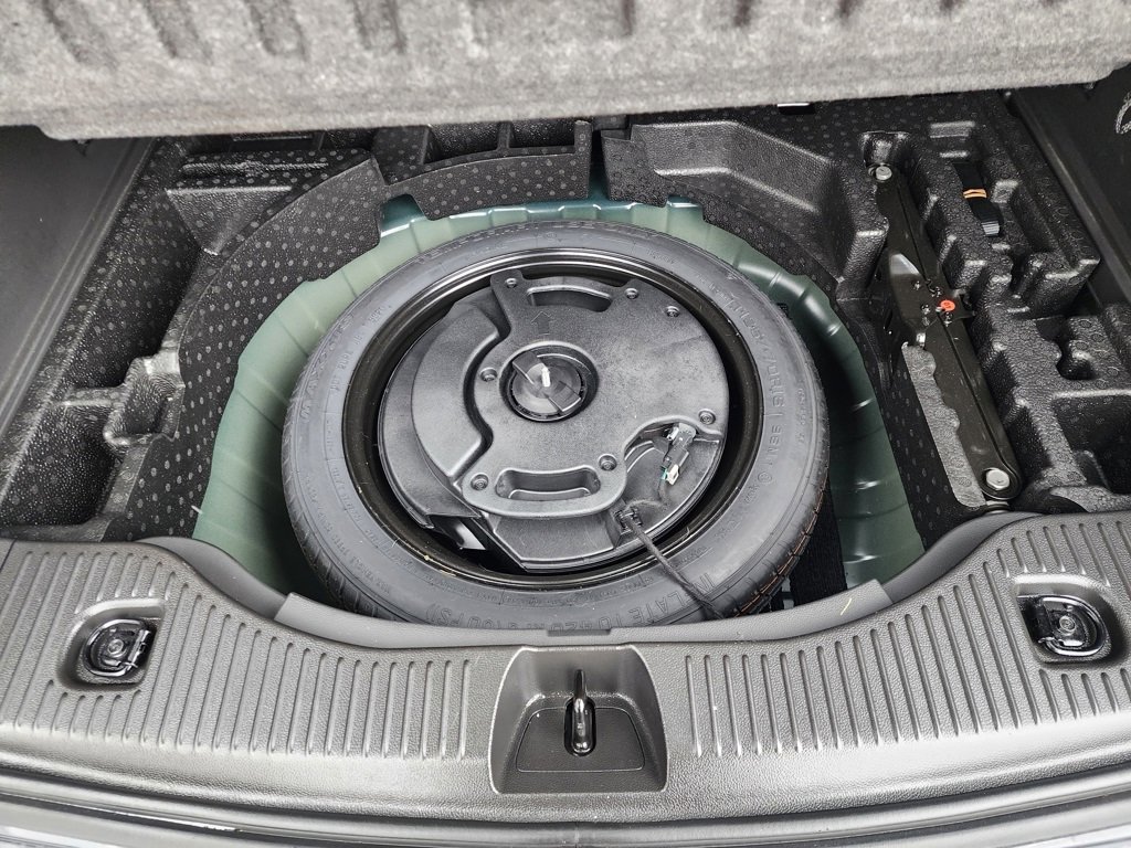 Used 2021 Buick Encore Preferred image 11