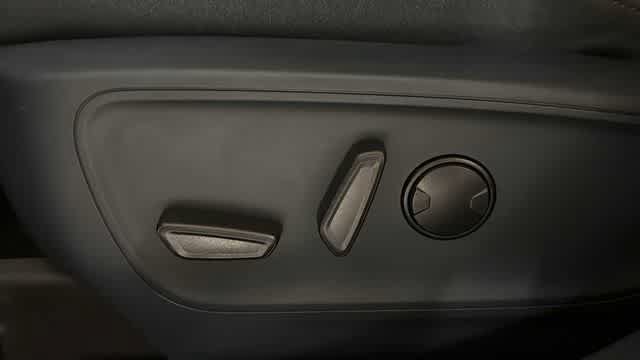 Used 2023 Ford Maverick XLT w/ XLT Luxury Package FWD image 15