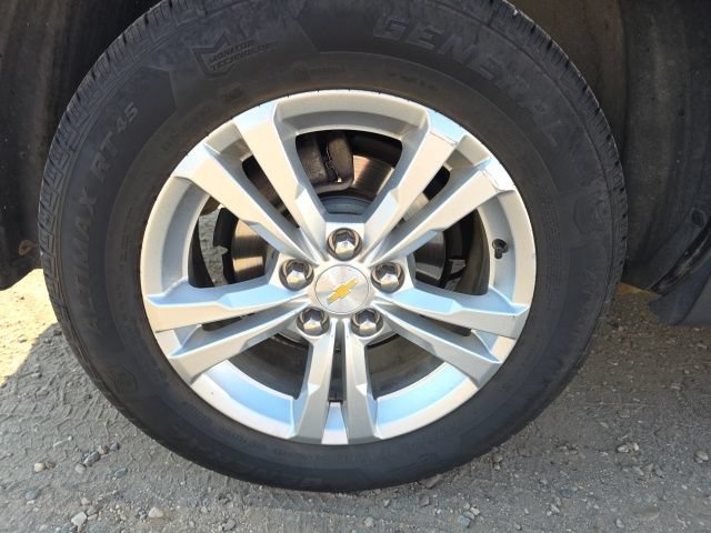 Used 2015 Chevrolet Equinox LS FWD image 9