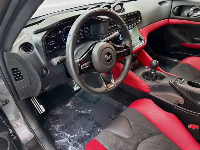 Used 2024 Nissan Z Performance w/ Floor Mat Package RWD image 9