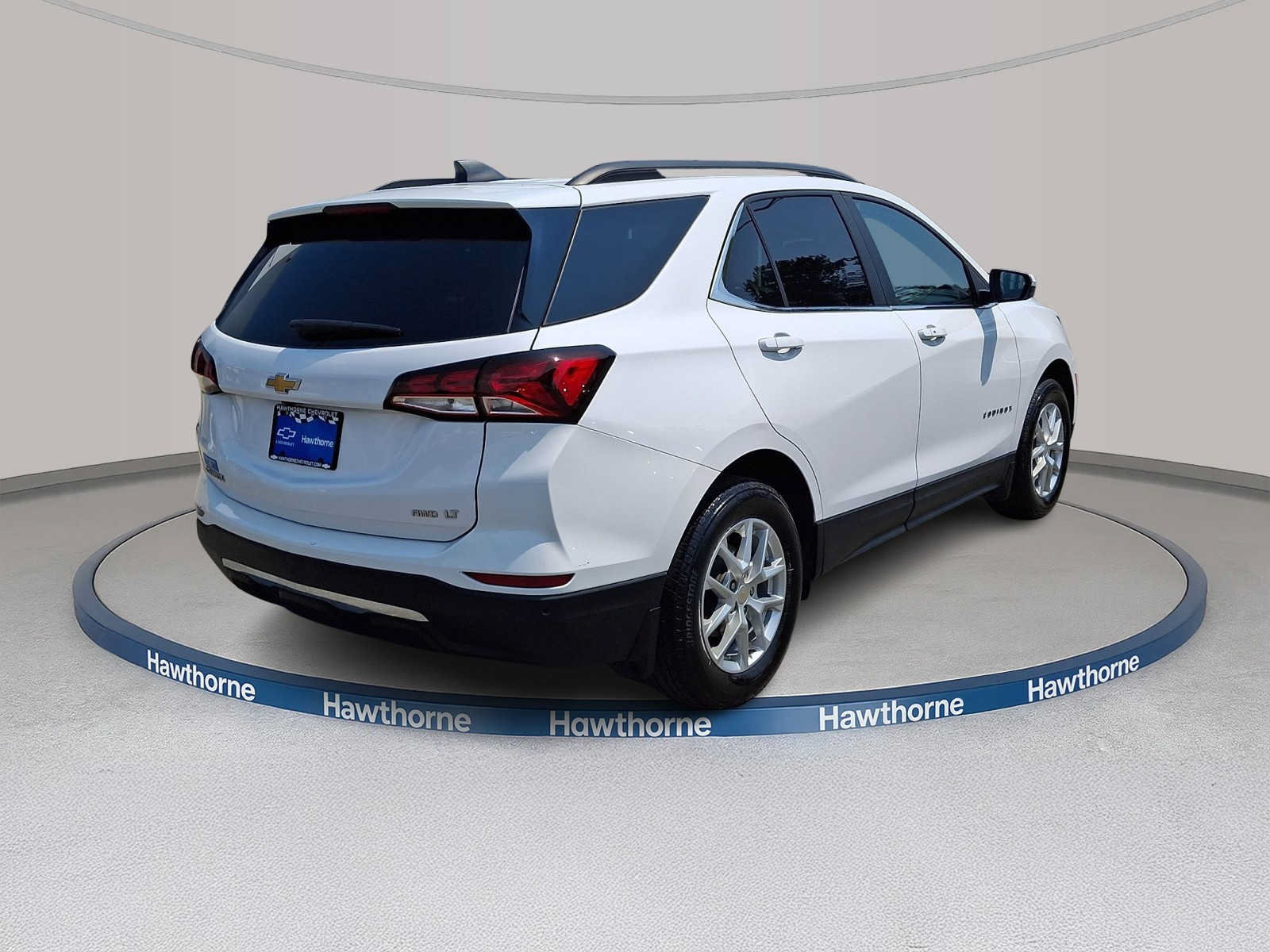 Used 2023 Chevrolet Equinox LT AWD/4WD image 6