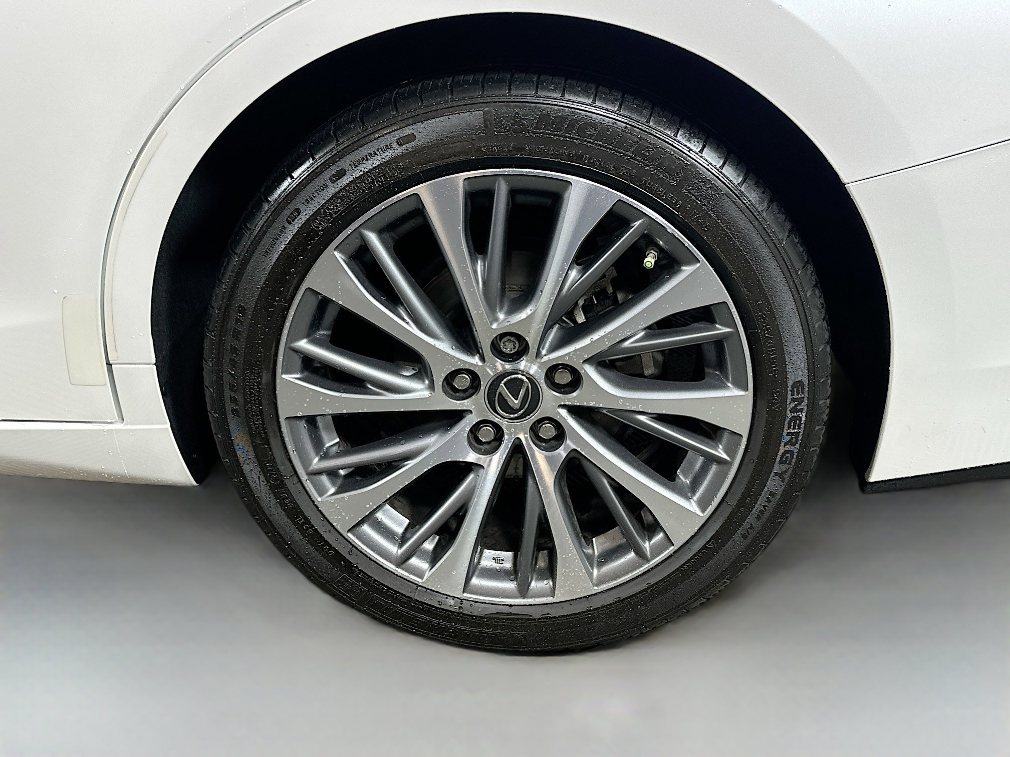 Used 2020 Lexus ES 350 w/ Premium Package FWD image 29