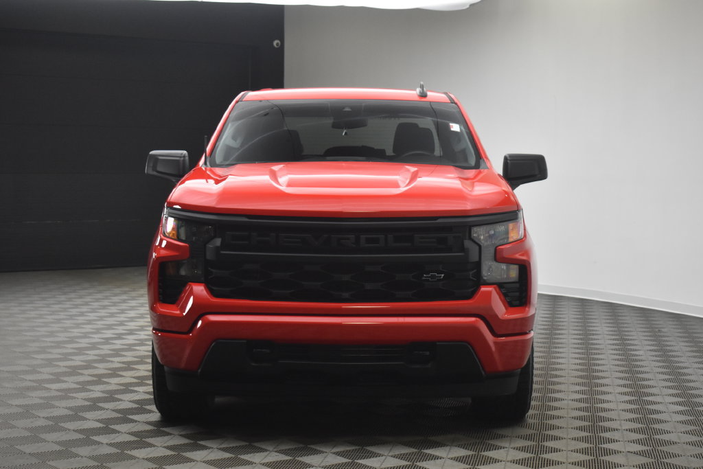 Used 2022 Chevrolet Silverado 1500 Custom w/ LPO, Dark Essentials Package AWD/4WD image 16