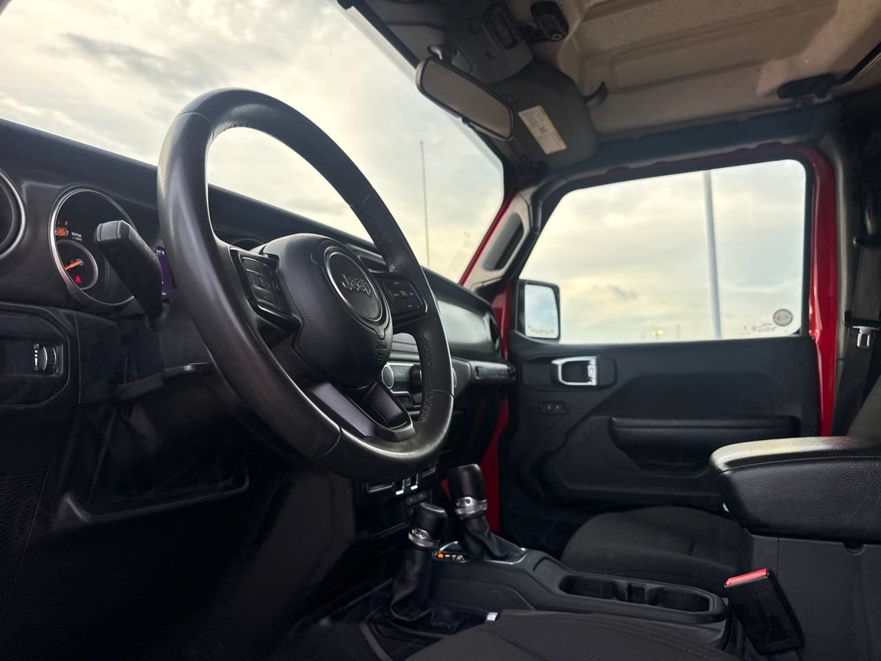 Used 2023 Jeep Wrangler Unlimited Sport AWD/4WD image 37