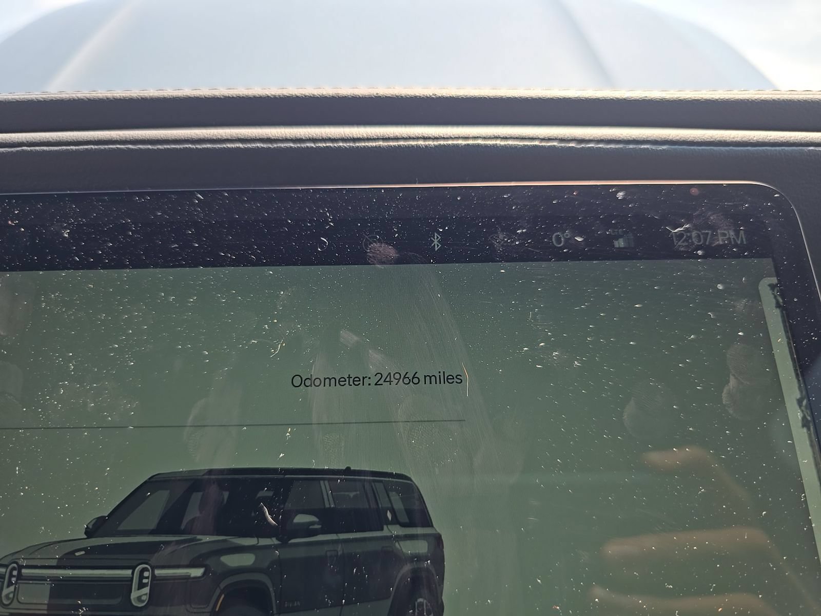 Used 2025 Rivian R1S Adventure Dual AWD/4WD image 10