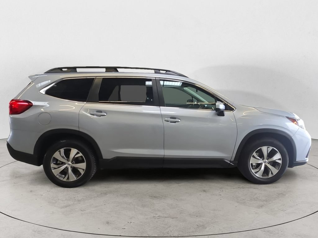 Used 2021 Subaru Ascent Premium w/ Convenience Package AWD/4WD image 4