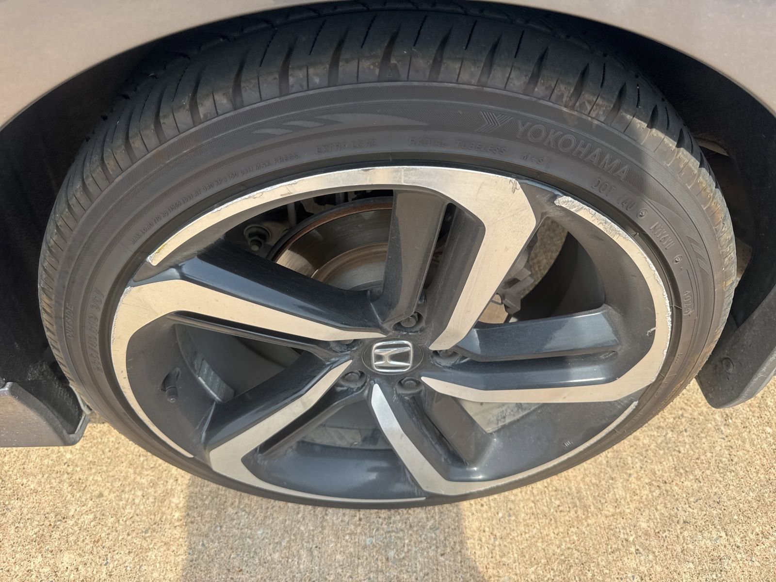 Used 2018 Honda Accord Sport image 7