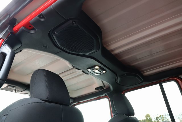 Used 2023 Jeep Gladiator Willys image 19