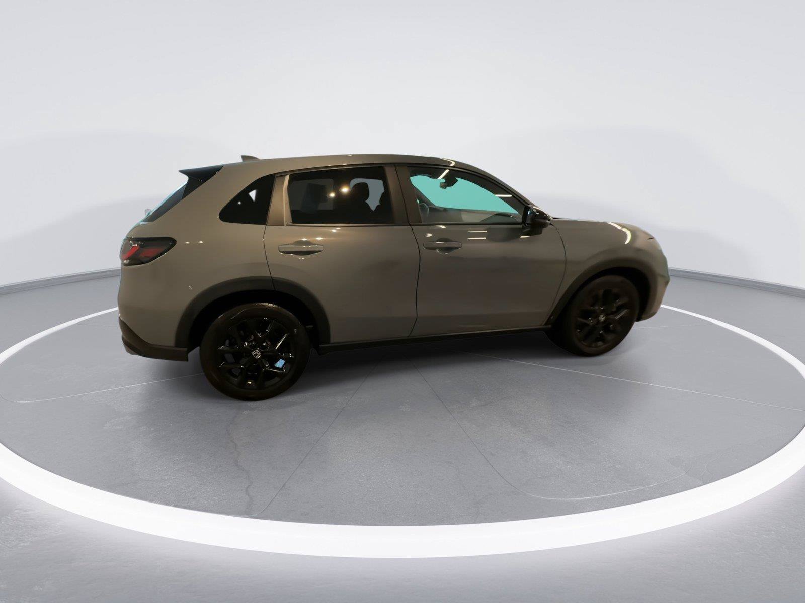 Used 2025 Honda HR-V Sport image 9