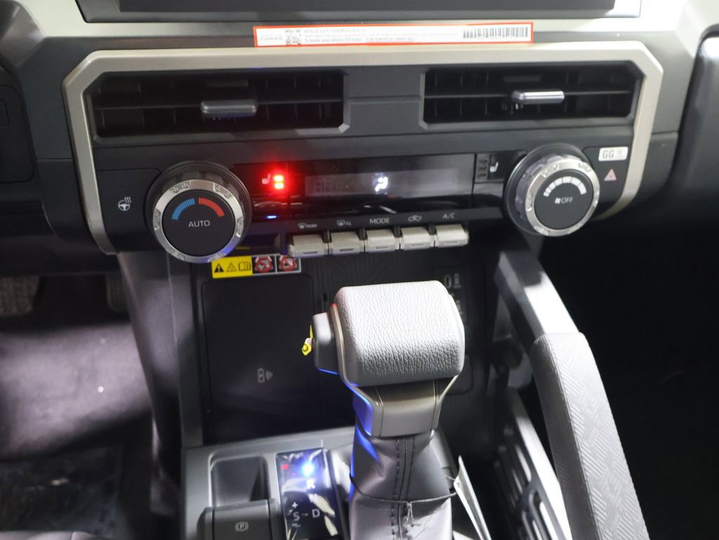 New 2026 Toyota Tacoma SR5 AWD/4WD image 20